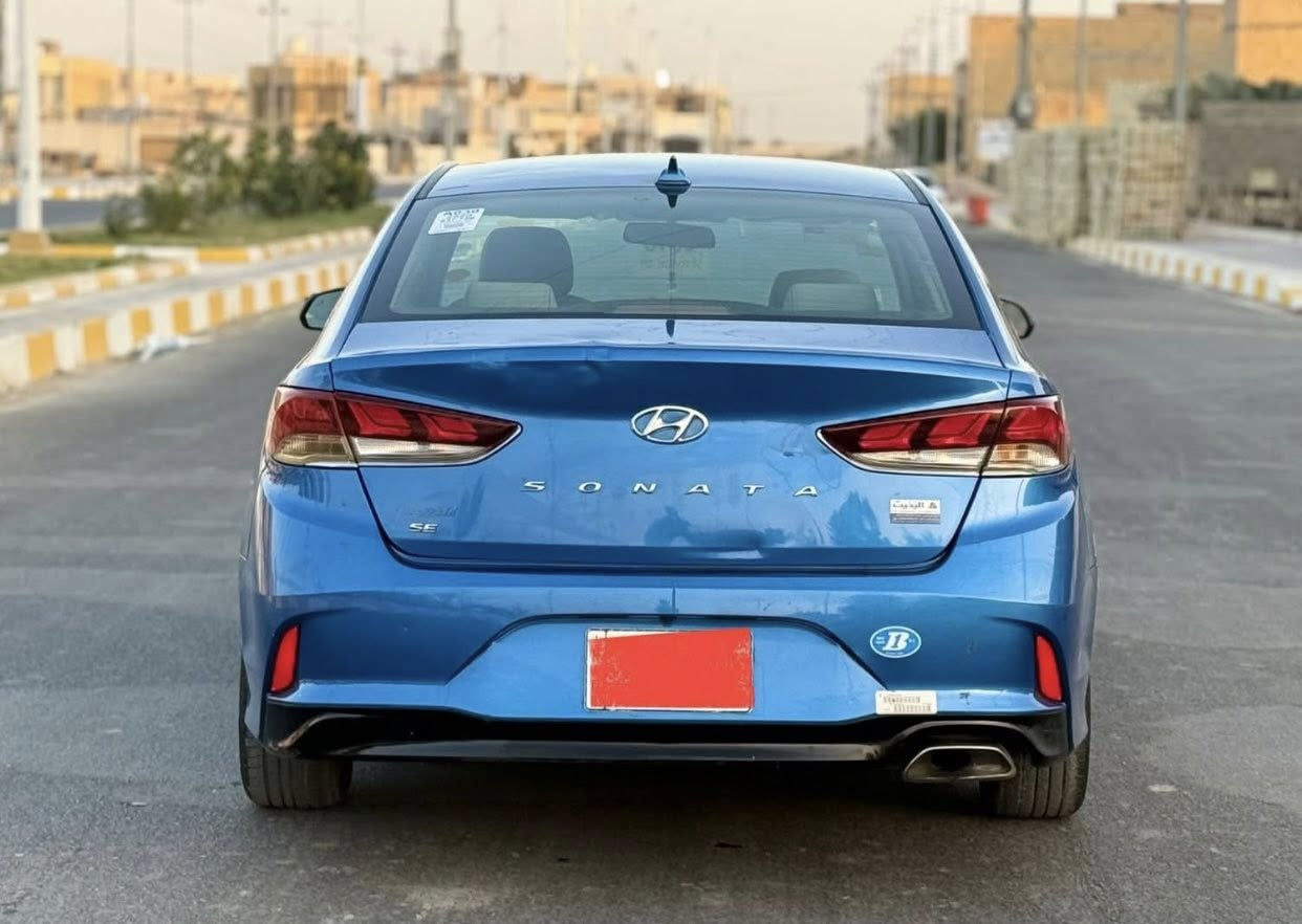 اللهم صلِ على محمد وآل محمد
السلام عليكم 
سوناتا مديل 2018 💙
رقم بصره حرة مشروع وطني شرط التحويل 
وارد امريكي سياره حيل نضيفه ولليبل واحد 
ماشيه 140 ميل 
مواصفات السياره 
تحكمات ستيرن 
شاشة كبيره ،كامره دواره 
داخل للونين 
بيها قطعتين صبغ بيند وجاملغ سكن 
اكرر السياره لليبل واحد بدون اي قطعه تبديل 
البنيد نفسه مصلح ومصبوغ والجاملغ كذلك
بدون دواخل اكرر بدون دواخل بدون ايرباك بدون للغد بدون شاصي مكينه نضيفة جداً مكفوله بدون تبخير ناعمه ونضيفة و مامفتوحه كير مكينه للغد شاصي دواخل يرباكات مكفولات حداد جديدة جداً ، كهربائياتها كلها بالشرط 
تبريد ثلج 
تدفئة  شغاله
شاشه كار بلي 
باتري جديد 
رايدها ب 133 وبيها مجال ،، ***********
