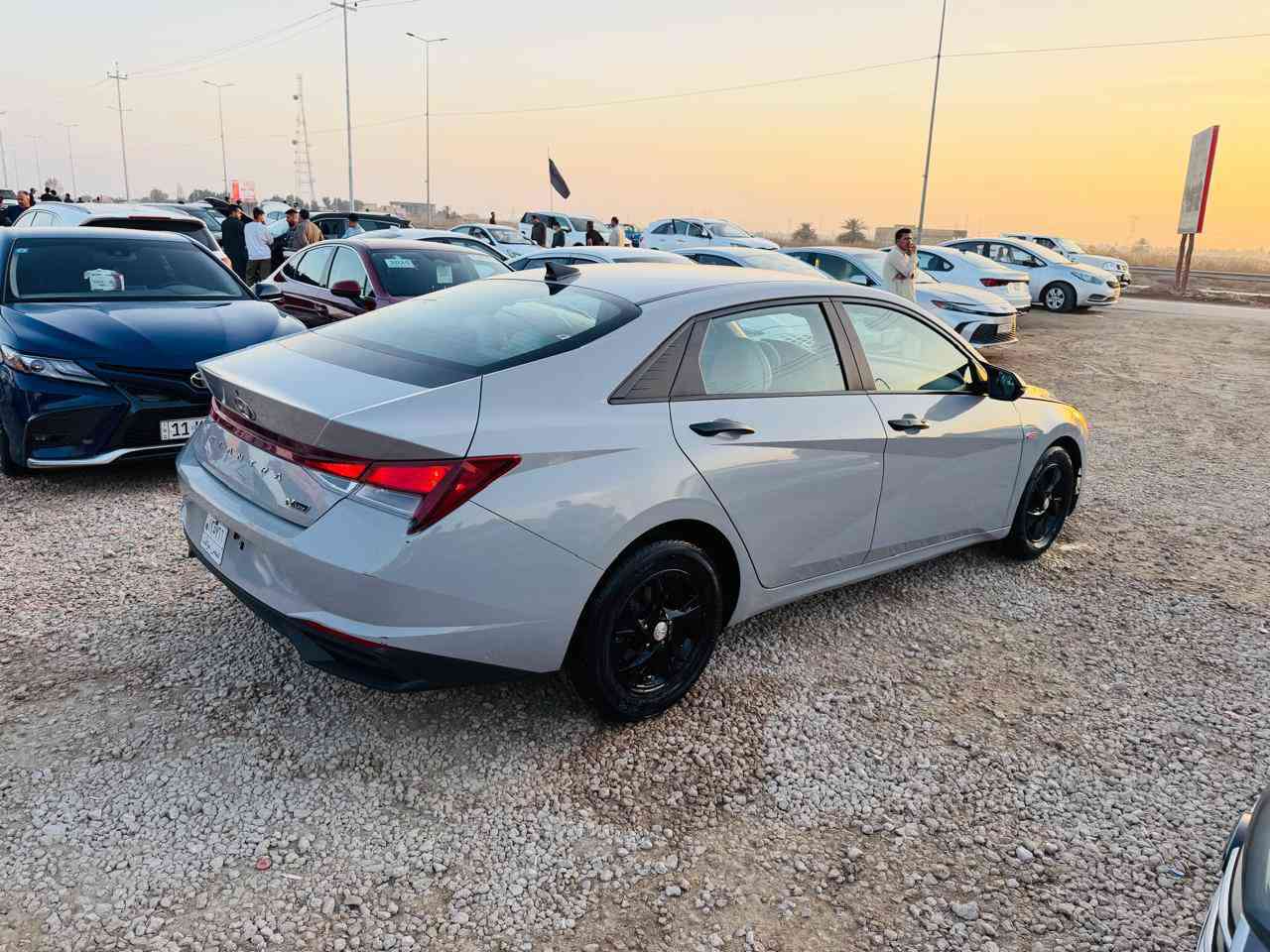 يالله هونداي النترا موديل 2023،حره بسمي نص موصفات بيه تبديل بنيد او جمالغ فقط مكينه 200 دوش كير ايتي موجود معرض الخليج العربي السعر 140اوبيه مجال الستفسار وتساب ***********
