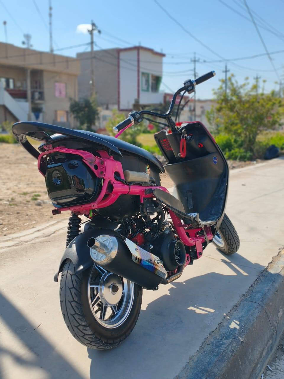 السلام عليكم عيدكم مبارك max  عدله للبيع ***********
