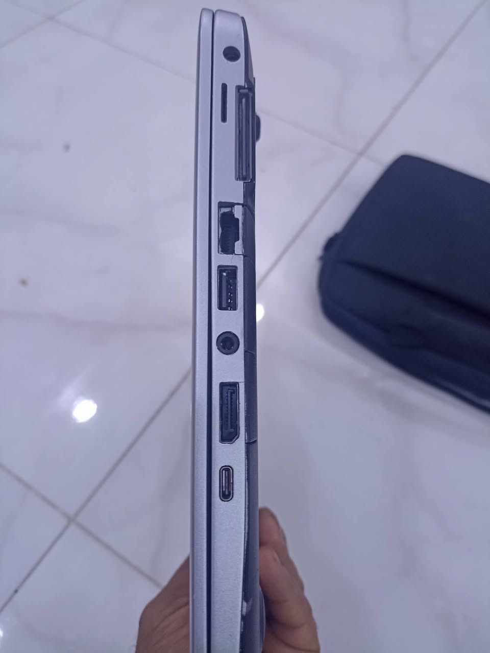 لابتوب للبيع بهشكل نضيفه جدا 
الشراي يجي خاص يوجد توصيل جميع المحافظات


**إذا كنت صاحب هذا الإعلان وتريد حذفه لأي سبب، رجاءا أرسل رسالة إلى الدعم الفني**