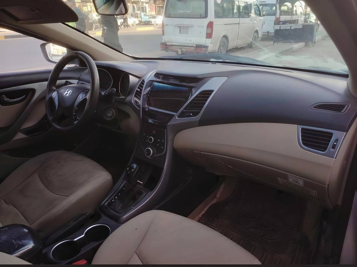 السلام عليكم النترا 2015خليجي فول تبريد خلفي مكينه 1800 كير محرك كفاله بيه ضربه جاملق الخلفي ورشات صبغ رقم انكليزي سعر88مكاني بصره الدير ***********
