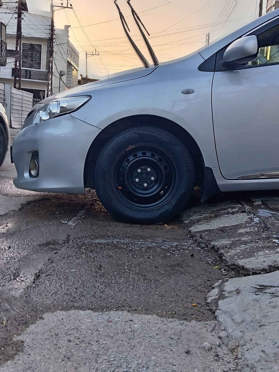 سلام عليكم
كورلا موديل2013
سياره خير من الله
دسكات جدد
فلنجات جدد
دبلات جدد
 سياره  جاهزه علا اخرر حبايه
 فقط  قطه صبغ جاملغ امامي اليمين
بدون دواخل
سعر:135
وبيه مجال
 العنوان غزاليه 
رقم
***********
 ***********
