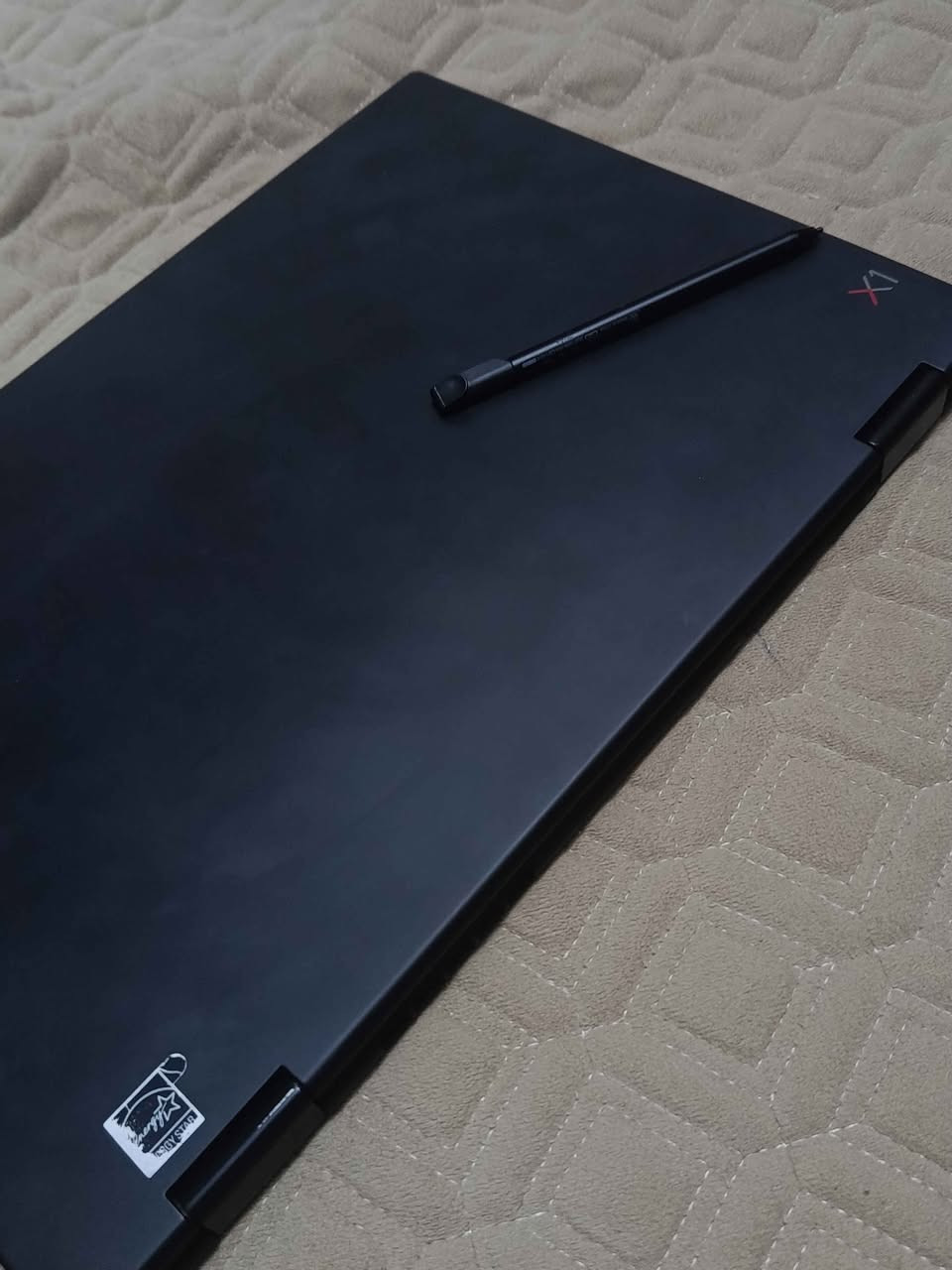 🚨 فرصة قوية | ThinkPad X1 Yoga Gen 3 فئة أعمال حقيقية 🚨

تعبت من لابتوبات ضعيفة؟ هذا جهاز يعتمد عليه سنين مو بس أشهر 👌

💻 Lenovo ThinkPad X1 Yoga Gen 3
أحد أقوى أجهزة لينوفو المخصصة للشغل والدراسة الاحترافية

⚙️ المواصفات:

i5 الجيل الثامن (سريع وثابت)

16GB RAM (تشغيل برامج بدون تعليق)

512GB SSD (إقلاع وتشغيل خاطف)

شاشة 14 إنج لمس تدور 360° (تابلت + لابتوب+قلم مدمع مع اللابتوب)

هيكل قوي فئة أعمال 🔩

وزن خفيف جداً

🔋 بطارية تعيش 6–8 ساعات استخدام فعلي

🎯 مثالي لـ:
طلاب، مهندسين، شغل أونلاين، أوفيس، اجتماعات، برمجة خفيفة

📦 الحالة: نظيف جداً – يشتغل 100% بدون أي ملاحظات
📍 الموقع: بغداد

تواصل خاص بغداد, العراق


**إذا كنت صاحب هذا الإعلان وتريد حذفه لأي سبب، رجاءا أرسل رسالة إلى الدعم الفني**