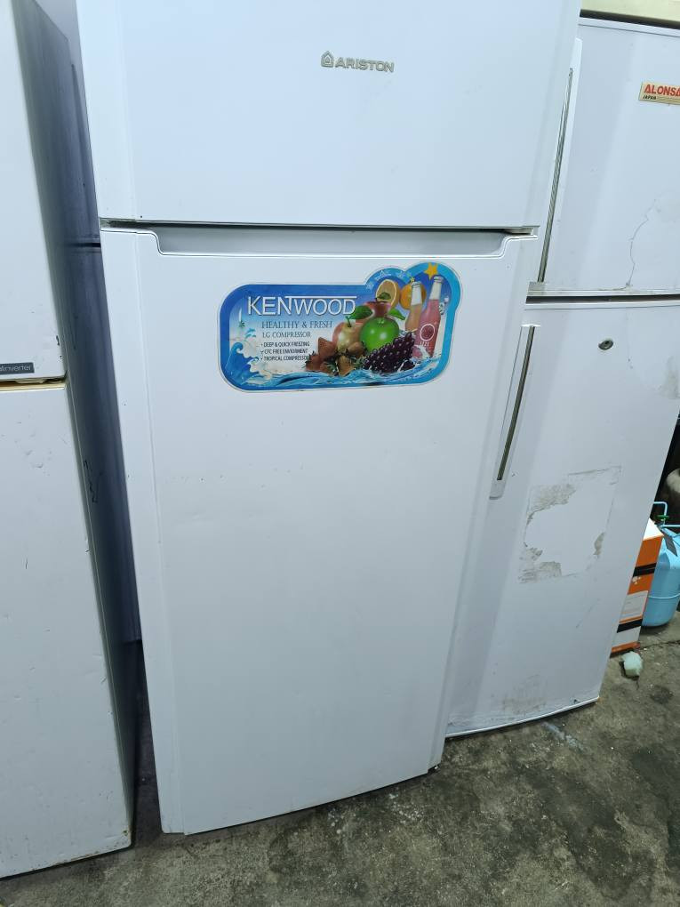 سبالت استخدام قليل جبسون السعر 350الواحد وسبلت كنتوري السعر 600وضمان شهر وغساله برفاب السعر 50 وضمان سبوع وغساله حجم كبير السعر 75وثلاجه حجم وسط السعر 75وثلاجه كبيره السعر 125 وثلاجة كبيره السعر 100ومجمده كونكورد لبناني السعر 125ومكيفات بلاديه السعر 175 وعارضه ثلاجه السعر 100وضمان سبوع العنوان كربلاء الحر قرب مستشفى التركي شارع الطاقه *********** الاسعار قفل قفل كربلاء, العراق
