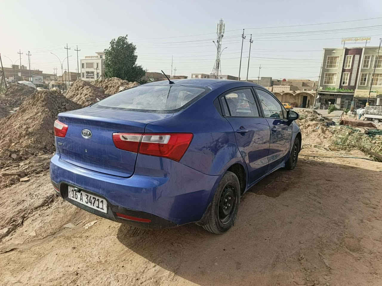 ريو ٢٠١٣ خليجي مكينة ١٦٠٠ خطرتين بيها جراد بسيط ولا قطرة صبغ بيها ... بيها باردات بسيطة السنوية بأسمي ثاني تحويل هزة جديدة رقم قادسية***********
