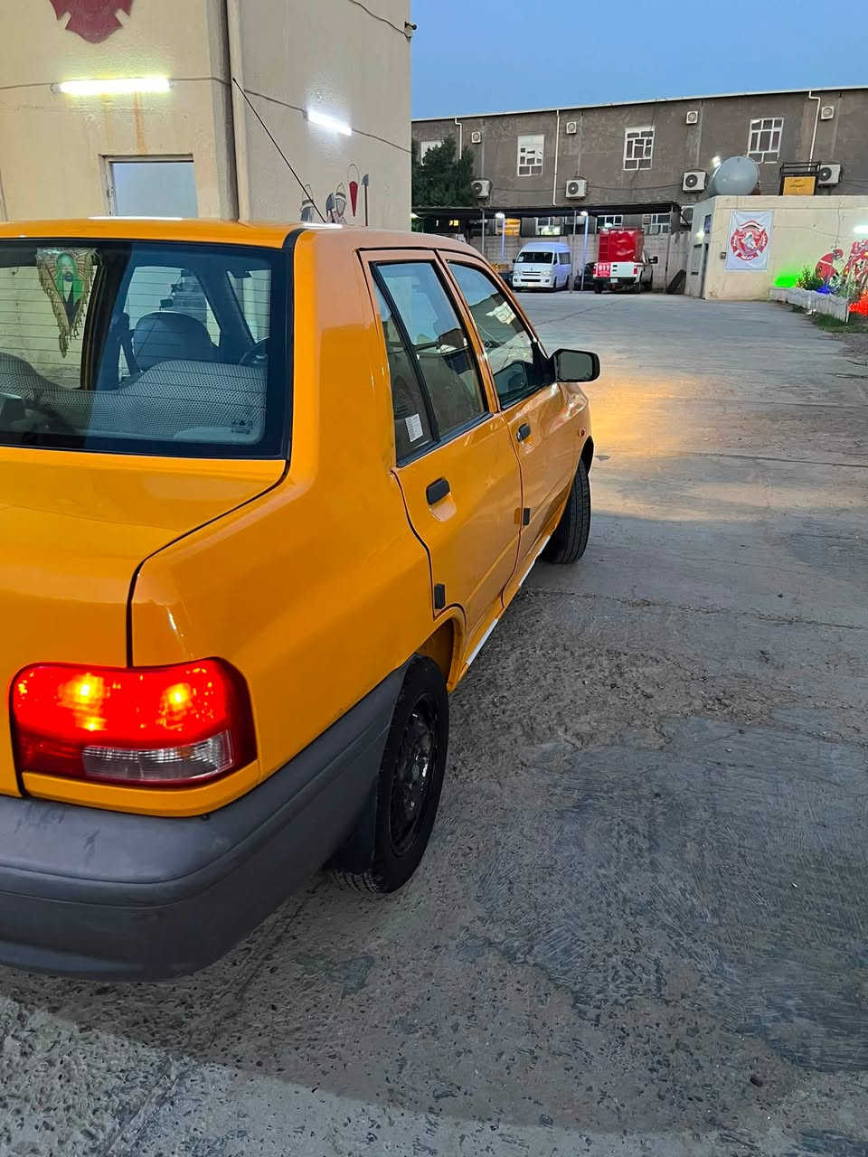 السلام عليكم سايبه مديل ٢٠٢٣سياره نضيفه وما متعوبه وبل عافيه عل يآخذه سياره بأسمي تحويل ثاني يوم سنويه ورقم جديد شواصي مكفوله تبريد ثلج ❄️ بغداد الدوره السعر٥٨ وبيه مجال بسيط للشراي ***********🌹
