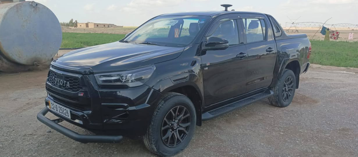 إعلان بيع سيارة (تويوتا هايلوكس GR)
النوع: تويوتا هايلوكس GR (Toyota Hilux GR).
​الموديل: 2022.
​اللون: أسود ملكي.
​المواصفات: فول مواصفات (أعلى فئة).
​حالة السيارة: مكفولة كفالة عامة (صبغ، ضرر، نقص ميكانيكي).
​الرقم: أربيل (شمالي).
​التحويل: تحويل ثاني يوم (باسم صاحب السيارة مباشرة).
​📍 المكان: الأنبار - الكرمة.
💰 السعر: يرجى التواصل على الخاص أو الاتصال برقم الهاتف.
​📞 للتواصل والاستفسار: ***********
