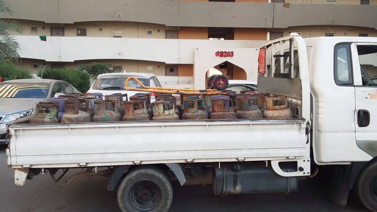 � محطة غاز الأمين 🔥
نوفر لكم غاز منزلي مضمون وآمن
✔️ جودة عالية
✔️ أمان ونظافة
🚚 توصيل داخل مجمع بسماية

📞 للطلب والاستفسار:
***********
