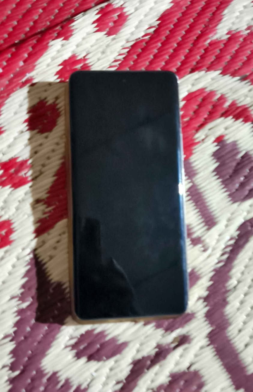 جهاز honorx9b 5G  اخو الجديد جهاز كلش نضيف ماداخل تصليح ابد بطاريه خير من الله ميصرف شحن يشغل 90فريم ببجي فول سلاسه / الذاكره الداخليه256 +العشوائيه12 بدون ملحقات بس الگارتون مالته موجود و الوصل مالت الشراء 
السعر400وبي مجال او مراوس ب ايفون 12 برو كربلاء, العراق


**إذا كنت صاحب هذا الإعلان وتريد حذفه لأي سبب، رجاءا أرسل رسالة إلى الدعم الفني**