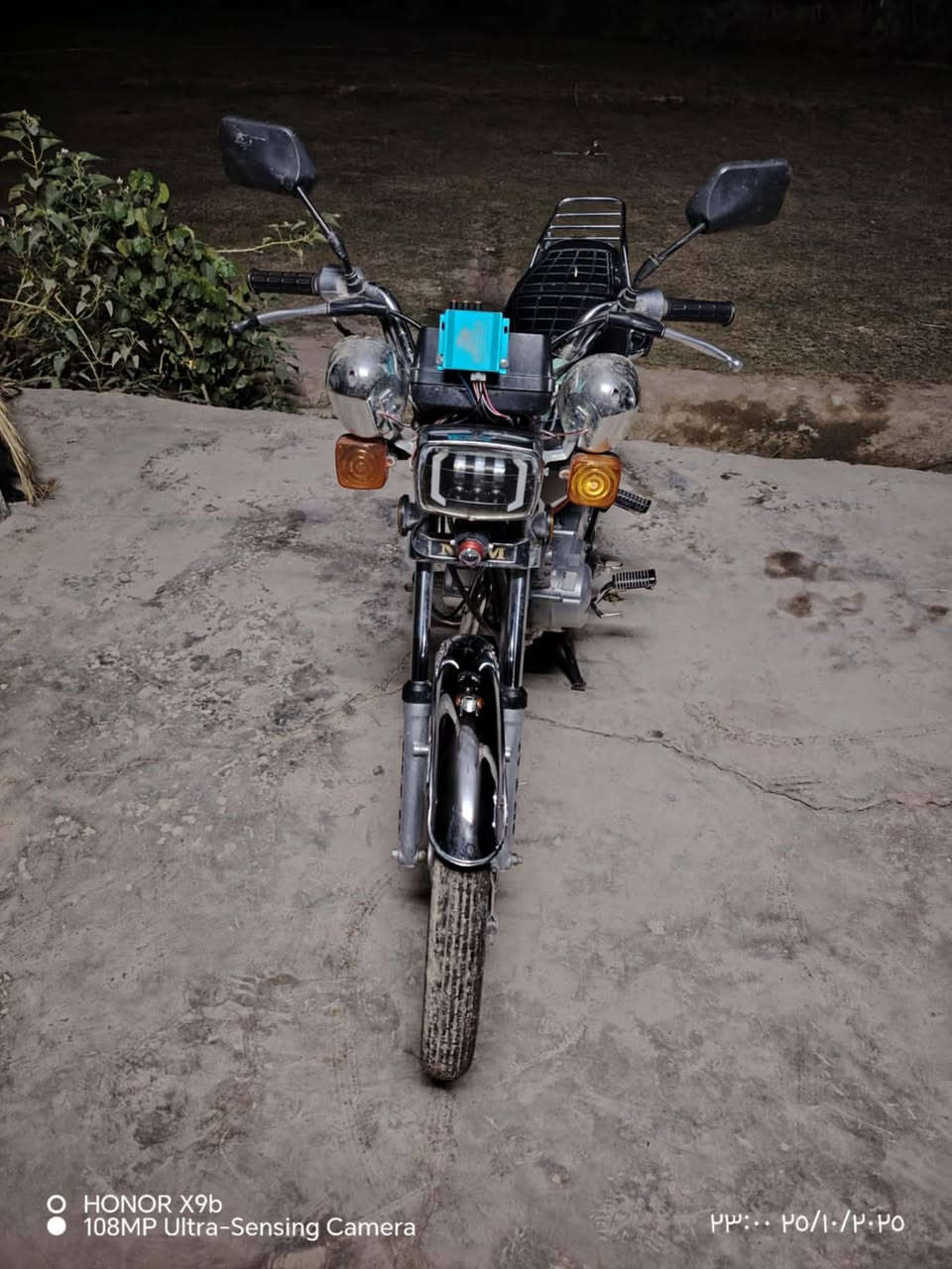 سلام عليكم دراجه نامه شلامجه لبيع موديل 23 مكفوله كفاله عامه وراق صولي محركهاا ما مفتوح فقط كلجات السعر 500 وبيهاا مجال لطيبين رقم ***********
