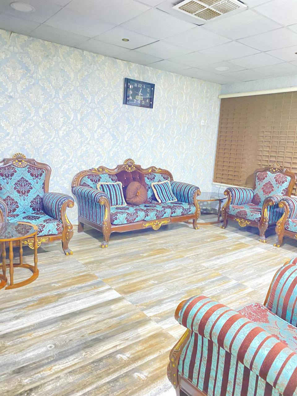 كود رقم 725
منزل للبيع في أربيل مجمع  #ايندة 2
مؤثث بالكامل
المساحة 216 م
البيت محدث بالكامل 
مطلوب للشركة دفترين 

للمزيد من المعلومات يرجى الإتصال على الأرقام التالية 
***********
***********

 #عقارات_اربيل #بيع_وشراء #شركة_باب_النجاح_للعقارات أربيل, العراق
