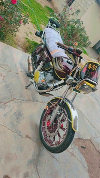 دراجة نارية • موديل 25 • شهربان سنسل