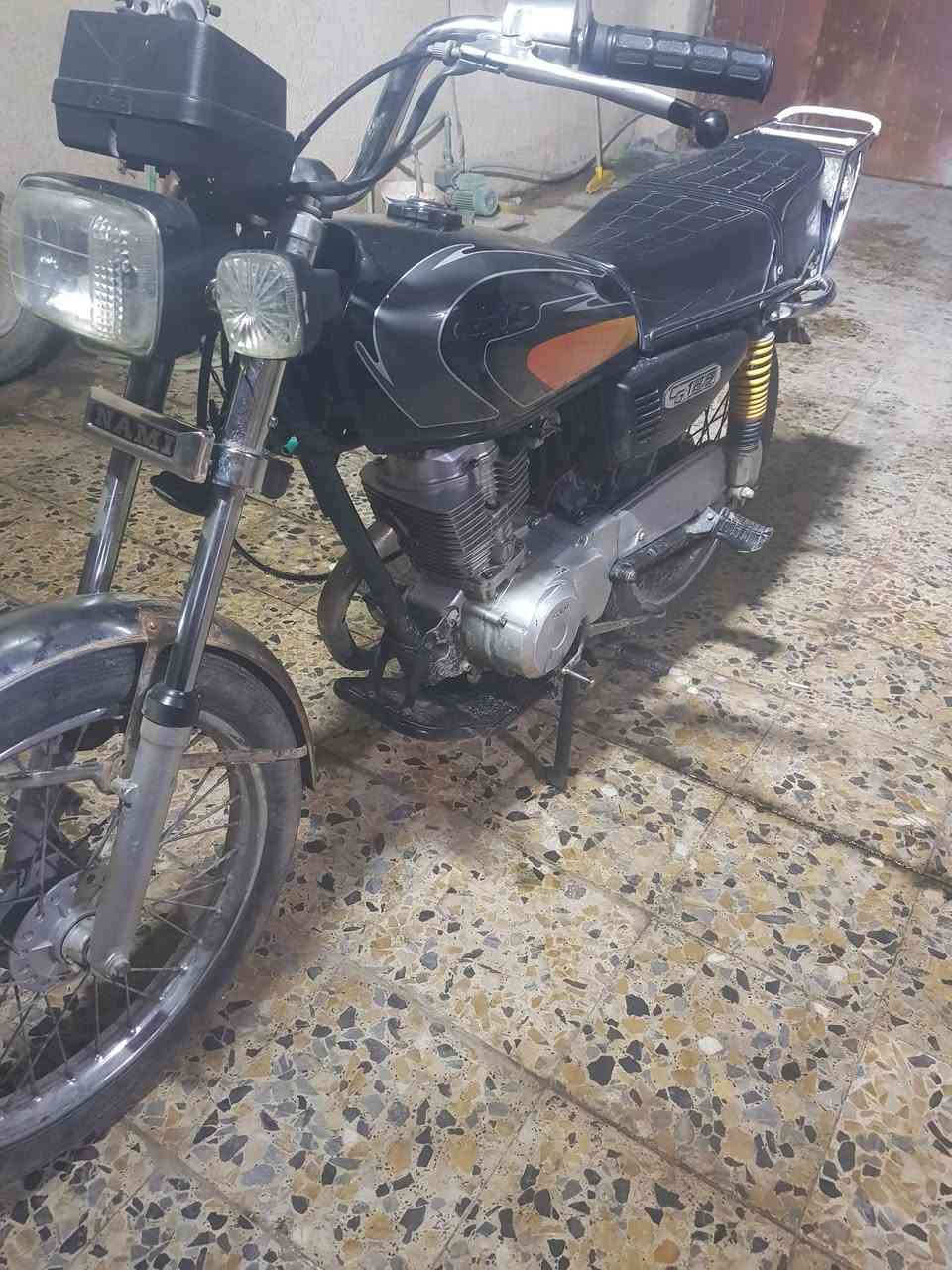 سلام عليكم دراجه نامه سكنر موديل 2023دراجه جديده شغل وطلع محرك نضيف بيه شلعه حلوه
هاذ رقمي ***********
