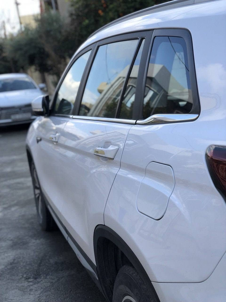 شانجان cs75 2020
ممشى 54000km 
محرك 1800 توربو
فول مواصفات بانورما كشنات جلد تدفئة وتبريد مقاعد
السيارة كلش نظيفة واستخدام منزلي فقط 
والضرر كلش بسيط كما موضح بالصورة 
السعر 137 وبيها مجال للناس الطيبة


**إذا كنت صاحب هذا الإعلان وتريد حذفه لأي سبب، رجاءا أرسل رسالة إلى الدعم الفني**