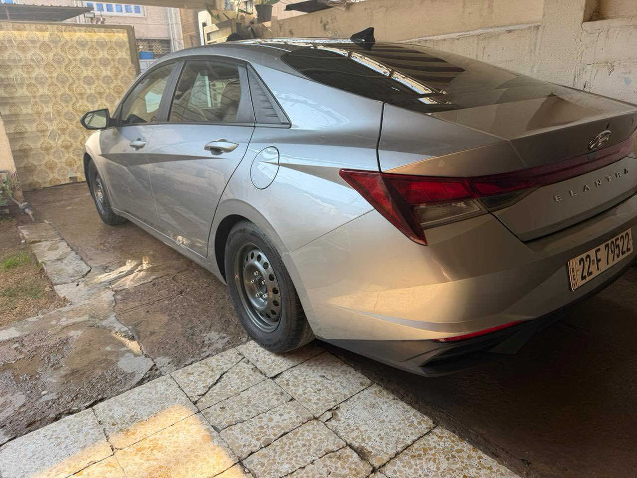 سياره خير من الله اكو ملحضات بصيطه
كير مكينه تبريد خير من الله 
سياره كفاله من صبغ اي صبغ مابيه حادثه فقط بارد بل بنيد مبين بل صور
سياره بسمي تحويل ثاني يوم
موصفات عادي تحكم ستيرت سياقه ذاتيه تحديد مسار توقف ذاتي 
سعر 145 بيه مجال حك جيه
العنوان بغداد مشتل 
الهاتف ***********
