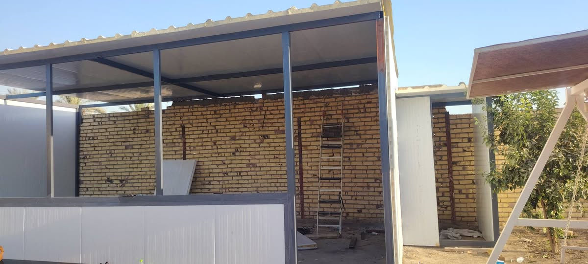 المسعودي لعمل جميع انواع الكرفانات سقايف كيسبان نعمل في جميع المحافظات عنوان الفرع الأول كربلاء طريق الرابط الفرع الثاني حله طريق ابو غرق هاتف او مراسله الصفحه *********** واتساب *********** يوجد توصيل
