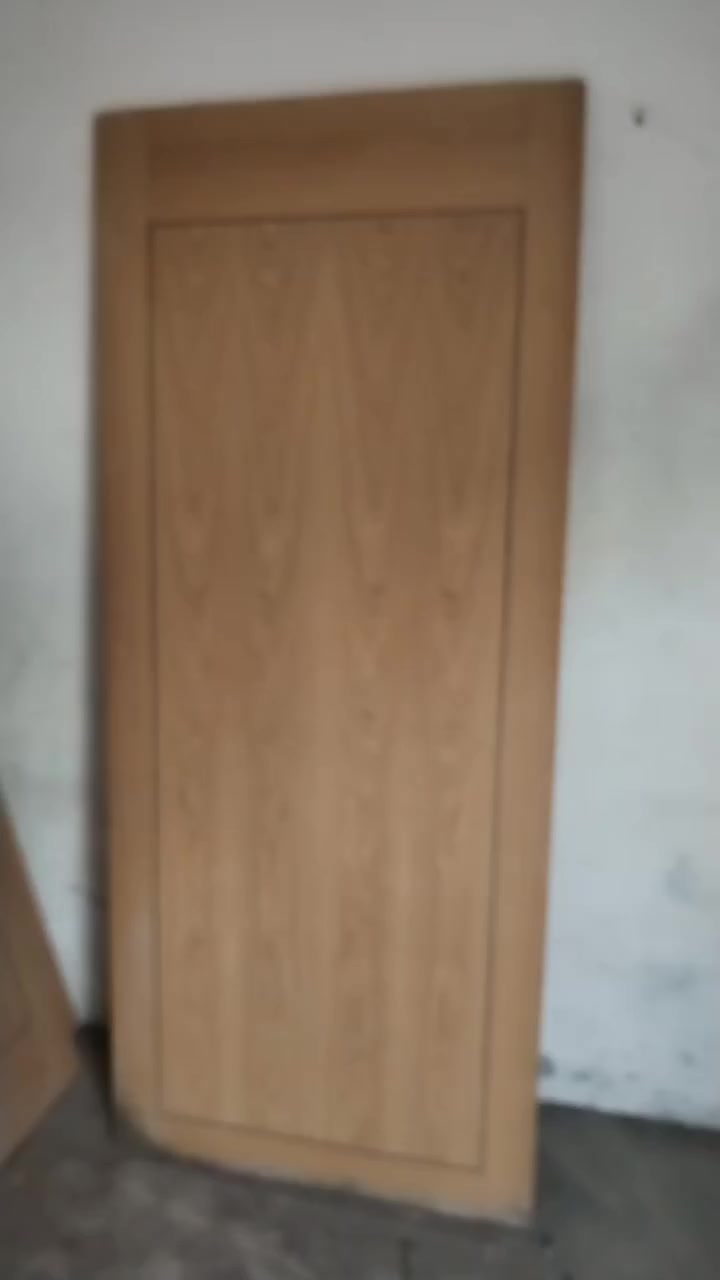 ابواب تركيه ما مستعمله جديده للبيع شارع كاظم عويص كراج الجبوري الرقم ***********
