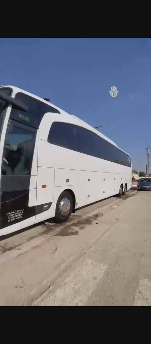 سلام عليكم باص ترفيكو للبيع موديل 2006 اصل رقم بغداد فاحصه كمرك ومرور قرار 48 مكينه جديده حدايه جديده قبل شهر فاتحها تخم تاير 55نفر تراهم مراوس كوستر او بيع مدفوع تائمين 6 اشهر سعوديه رقم الهاتف ***********
او ‏‪***********‬‏
