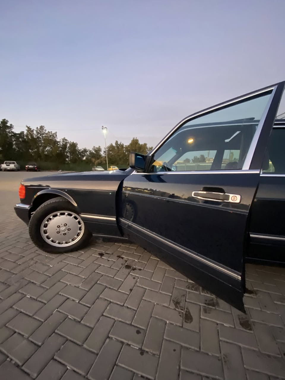 يالله ماشاء الله
سلام عليكم جامبو رئاسي موديل 1991 SE300اصل باب قصير سياره وارد المان بدون ضرر ولاتعمير فقط رش صفاح موس دواخل بلاد قواعد دبل بلاد مكينه كير بلاد موصفات برده كهرباء كشنات تدفئه تبريد دبل هورن كشنات كهرباء كير قفل نضام قياده S  دواخل جديده لوك لون داخل كحلي اريل كهرباء تخم تاير جديد بسمي رقم بغداد رقم هزه فحص سنويه كله جديد تحويل مباشر مكاني بغداد سعرها 118 بيه مجال رقمي ***********
