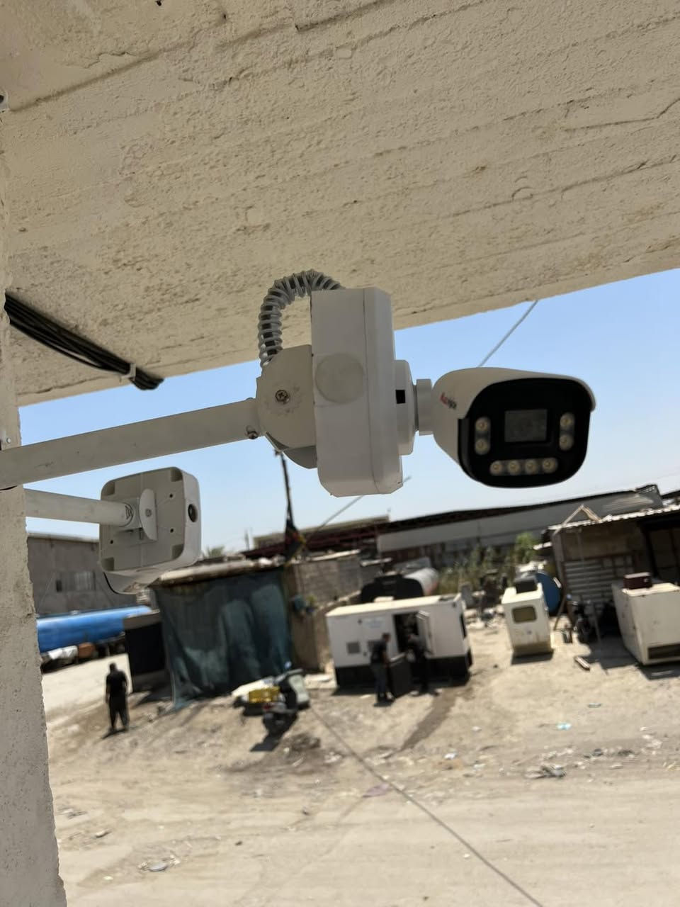اسبق عصرك وكن في الطليعة
سلام عليكم 
تم تأمين مجمع ب ١١ كاميرا من شركة ماكس فيجن
دقة ٥ ميكا 
صوت وصوره 
ليلي الوان
ضمان سنه 
#العنوان #
كربلاء/ طويريج/ شارع البلدية/ مجاور المستوصف الصحي 
#هاتف #
***********
***********
جملة- مفرد 
اسعار خاصة للمنصبين 
رؤيا الهندية 
وكيل معتمد
