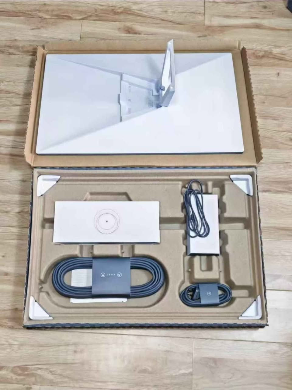 No dlivary ✖️✖️
بۆ پرسیار کردن مەیە چات هیچ نازانم دەربارەی تەنها دەفرۆشم
800 دۆلار قفل
ئۆپن بۆکسە نوێ نیە وەک نوێیە بۆخۆت دەتوانی بێی سەیرکەی . أربيل, العراق


**إذا كنت صاحب هذا الإعلان وتريد حذفه لأي سبب، رجاءا أرسل رسالة إلى الدعم الفني**