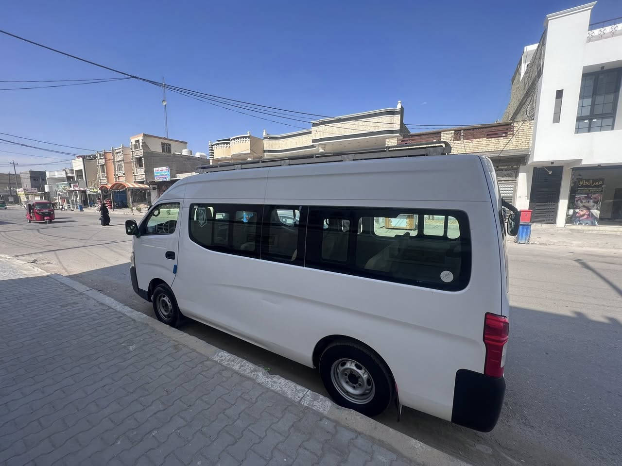 سلام عليكم نيسان يؤرقان2015 خير من الله سياره جاهزه تبريد محور بيها طخه بلباب الخلفي ودمار عله كد شبر بلطويله سعره ٢٠٠ وبيها مجال شي قليل ***********/ ***********
