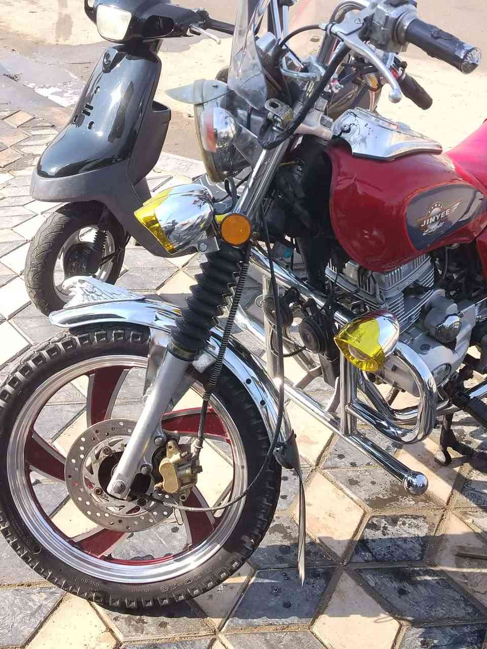 سلام عليكم دراجه جونده للبيع مديل 15رقم وسنويه لل28تنتهي الشراي بيه خير ويدلل مكاني السماوه (رميثه )هاذه رقمي ***********
