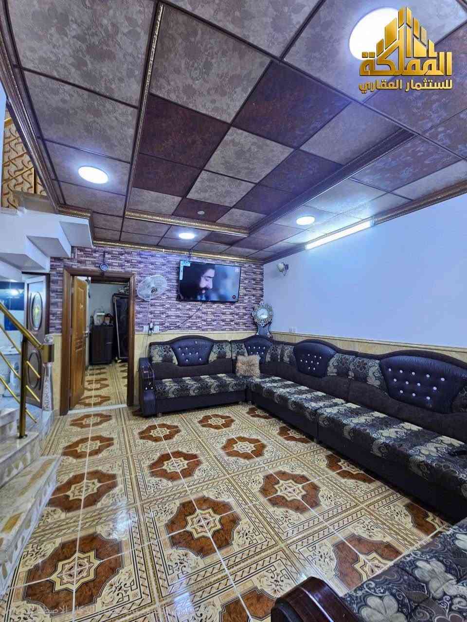 دار للبيع تم لمعرفه السعر) بحي المرور قرب متنزه السندباد مساحه ١٠٢متر واجه ٦ونص بناء ٢١٨ موقع مميز ٣غرف نوم هول استقببال صحيات بطابقين
***********/***********
#explore #عقارات #موصل
