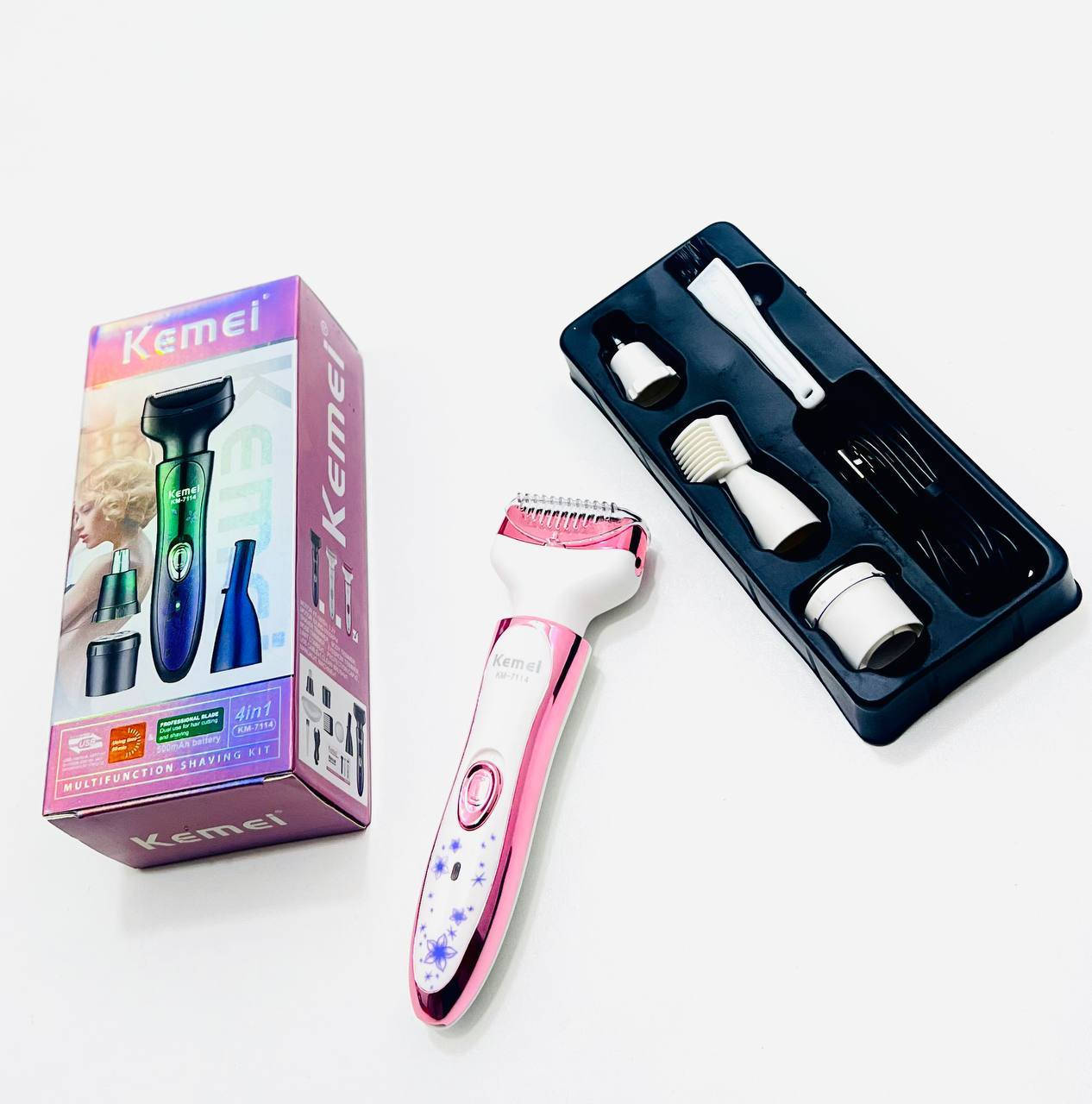 جهاز Kemei 4in1 كيمي لإزالة الشعر من الجسم والوجة 𓂃𓈒𓏸 🐇💘
محتويات الجهاز (4 رؤوس) 
رأس الحلاقة للجسم، الساقين، واليدين.
رأس البيكيني مخصص للمناطق الحساسة.
رأس الحواجب لتشذيب وتحديد الحاجبين.
رأس الأنف لإزالة شعر الأنف والأذن بدقة.
أبرز المميزات:
متعدد الاستخدامات  يغنيكِ عن عدة أجهزة في جهاز واحد.
آمن ولطيف مصمم ليحمي البشرة من الجروح والتهيج.
قابل للشحن يعمل لاسلكياً عن طريق كابل USB.
سهل التنظيف الرؤوس قابلة للفك والغسل بالف ماء.
#اكسبلور
#ترند
#مشاهير
#لايك
#متابعة
#ضحك
#حب
#بنات
#العراق
#بغداد
#ستوريات
#تصميم
#تصوير
#جمال
#makeup


**إذا كنت صاحب هذا الإعلان وتريد حذفه لأي سبب، رجاءا أرسل رسالة إلى الدعم الفني**