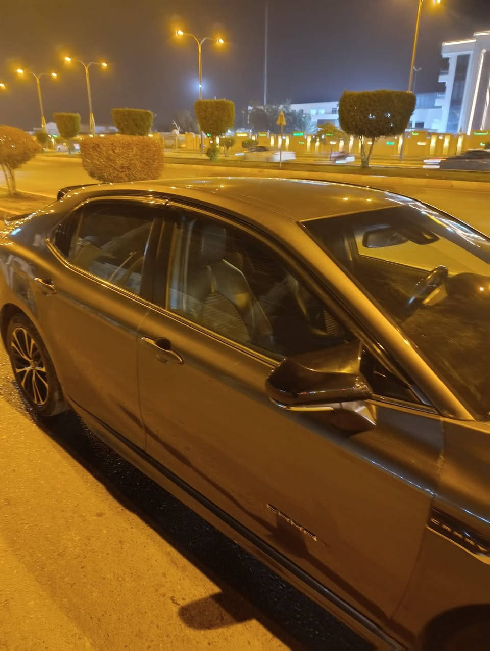 كامري 2018 أمريكي للبيع !
فول ماعده تنته 
بصمه كشانه كهربائيه وجلد رادارات 
صدر امامي خلفي تخم تاير كله جديد ادامه كامله 
رقم بغداد باسمي تحويل ثاني يوم 
نصبتها كلش حلوه وأحله من الصور 
فئت الSE
صور الضرر موجود بل منشور سونار 

السعر 155 وبيه مجال 
للاستفسار ***********
***********
