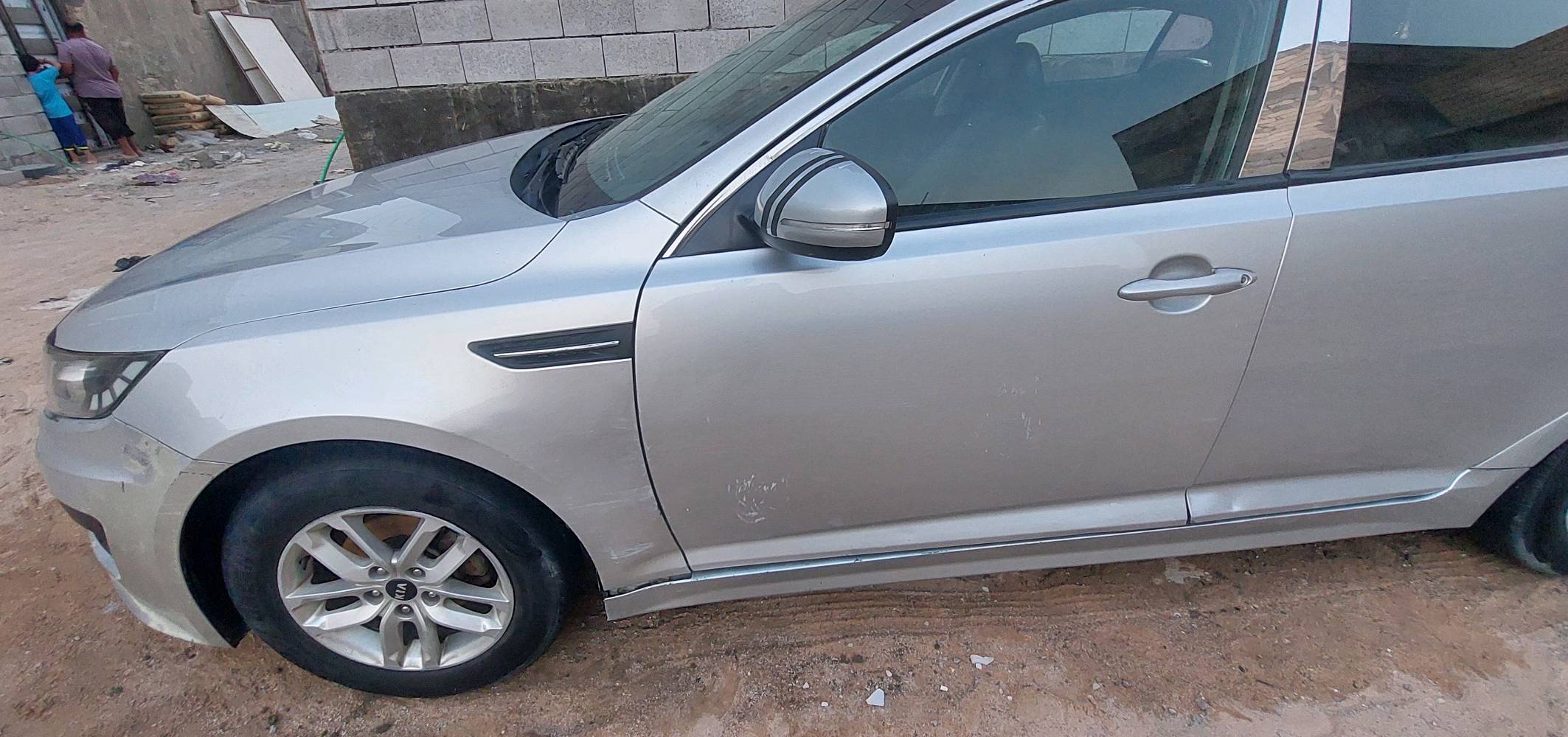 السلام عليكم K5 2013 وارد كوري كير محرك كفاله كهربائيات تبريد كله شغاله حداديه زينه سنويه لل 28 تحويل مكانه البصرة الزبير سعره 105 وبيه مجال للإستفسار اكثر الاتصال *********** الزبير, البصرة
