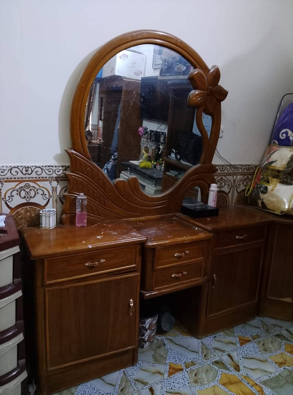 غرفة حطاطة للبيع مكان الفلوجة للتواصل ***********

