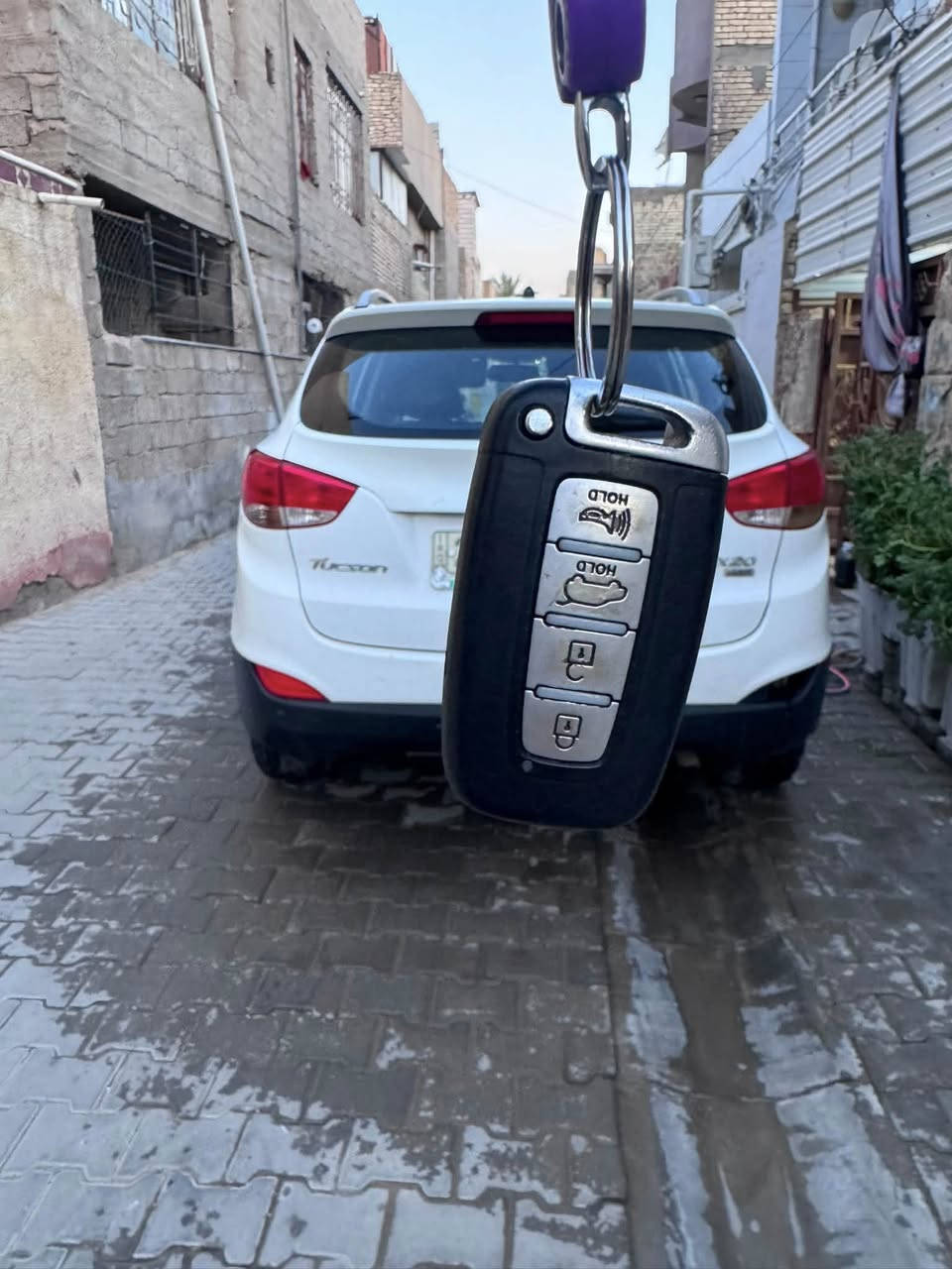توسان 2013 فول أدوات ادوات كاز بيها حصةبيع مستعجل
بصمة 
تحكم بالستيرين 
اريل نفكيشين 
ويل كروم
اشاير بلمري 
تدفئة مقاعد
تبريد ثلاجة 
حدادية جديدة 
بيها ملاحضات بالباب وبجاملغ 
مكانها بغداد
سعر 49
الاتصال ***********
