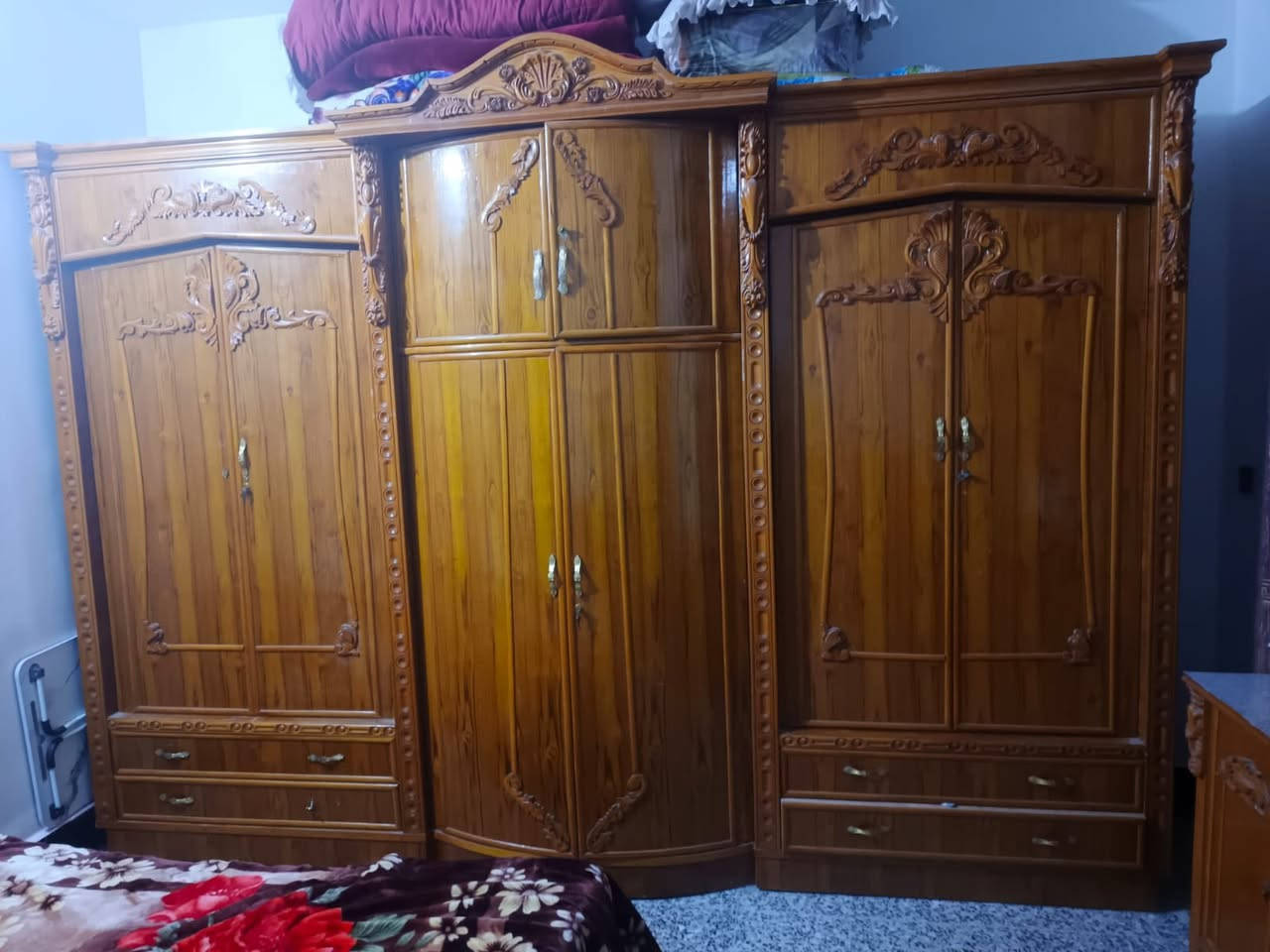 غرفه اخشاب
متوفر غرفه اخشاب بحاله ممتازه س مليون العنوان بغداد الفضيليه وحاسبه ب 60 للتواصل ***********
