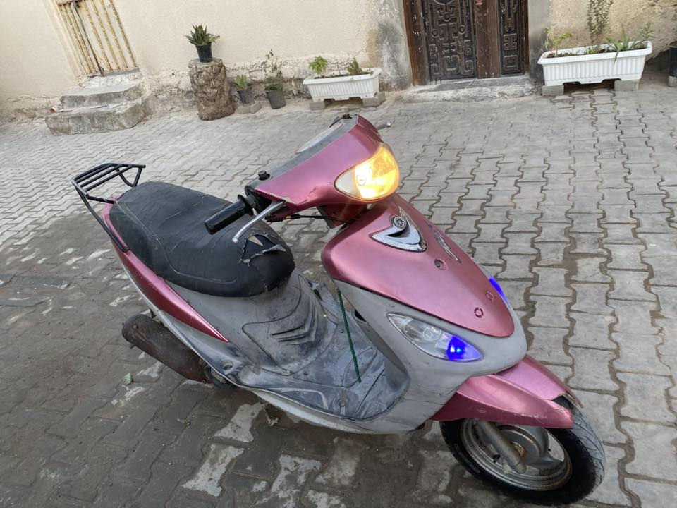 سلام عليكم شباب بلادي مامفتوحه شوفت عينك شراي يجي خاص  كلكم تعرفون بو زكي *********** ///////سعر 550 شراي يدلل
