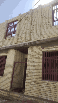 خلفه بنا بلوك طابوك فرمستون من كربلاء متفرغ حالين شغل درجه اوله ***********
