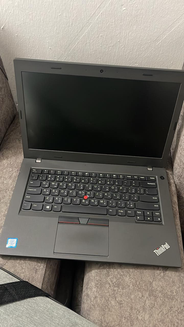 السلام عليكم لابتوب لينوفو حديث سلم استخدام شخصي اخو الجديد مستخدم شهر للبيع بسعر مناسب 240 ألف اقوى لابتوب ممكن تحصله بهذا السعر يشغل كل شي اللابتوب مكفول عالفحص من كل النواحي تفحصه يلا تدفع حقه

مشغل عليه كل أنواع الألعاب مثل GTA 5 وببجي وكول اوف ديوتي وباتلفيلد وبيس وغيرهن من الألعاب القوية

ومشغل عليه كل أنواع برامج الهندسة مثل الاوتوكاد والماتلاب والآردوينو وبرامج التصميم مثل الفوتوشوب والاليستريتور وبرامج المونتاج مثل البريمر برو والسوني فيغاس وبرامج الطباعة مثل الادوبي ريدر والاوفيس والوورد والاكسل والبور بوينت وكل تطبيقات مواقع التواصل الإجتماعي وغيرهن من البرامج القوية

مواصفات اللابتوب: 

النظام ويندوز 11 برو 64 بت (احدث نظام بالعالم ومفعل مدى الحياة) بأحدث التعريفات والبرامج

المعالج قوي جداً CORE i5 من الجيل السابع فئة بسرعة عالية 2.70 GHz

الهارد 256GB SSD اسرع واحدث نوع

الرام 8GB سريع جداً نوع DDR4

كارت شاشة انتل 4GB نوع عالي الاداء

حجم الشاشة 14.1" إنش فول HD دقة عالية جداً

الشاشة قابلة للفتح 180° درجة

يحتوي على بلوتوث + وايفاي

يحتوي على كاميرا امامية

يستقبل سيم كارت ورام

بي كل أنواع المنافذ.. 3 منافذ USB ومنفذ LAN ومنفذ ميني HDMI ومنفذ VGA ومنفذ هيدفون

ملحقات اللابتوب شاحنته الأصلية 90W واط والجنطة
السعر ٢٥٠ الف وبيها مجال بسيط


**إذا كنت صاحب هذا الإعلان وتريد حذفه لأي سبب، رجاءا أرسل رسالة إلى الدعم الفني**