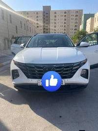 للبيع هيونداي  توسان 2023  رقم بغداد  المكان بغداد  السياره فول مواصفا...