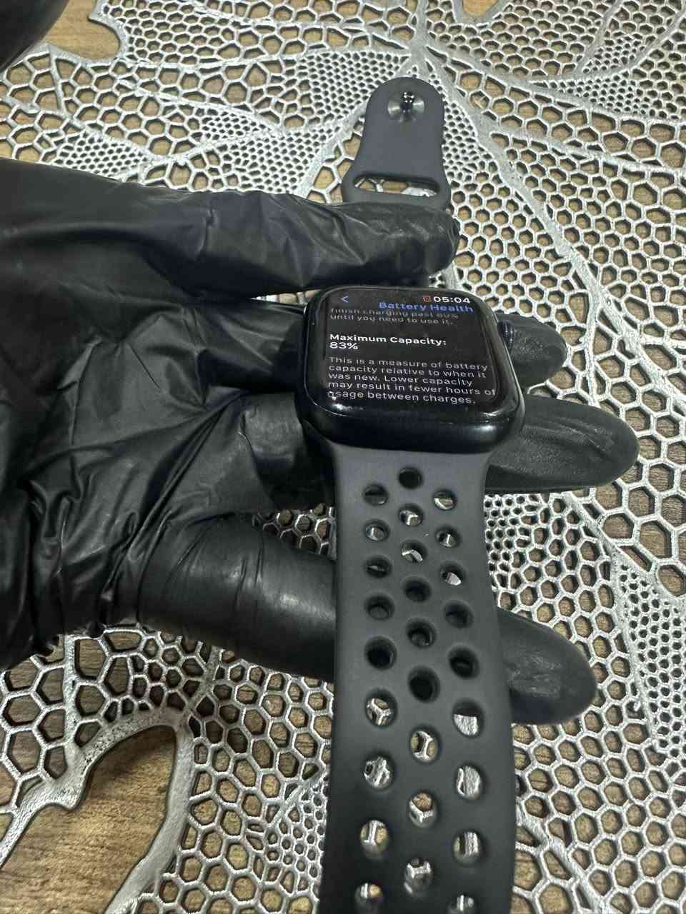 ‏‎ساعة ابل واج سيريس 7 نايك e sim
‏‎حجمها : 45 mm
‏‎نسبة البطارية : 83 %
‏‎نسبة النظافه : 99 %
‏‎السعر : 230 الف 
غراضها كاملة الاصليات بس بدون كارتونه
🚨🚨اخواني الاعزاء عند حجز الساعه وارسالها اليك من خلال شركة التوصيل يجب تسديد مبلغ قدره عشره الف من خلال كارت اسيا او تحويل زين كاش عشره وينزل من حساب الساعه خلاف هذا لااستطيع ارسال الساعة


**إذا كنت صاحب هذا الإعلان وتريد حذفه لأي سبب، رجاءا أرسل رسالة إلى الدعم الفني**