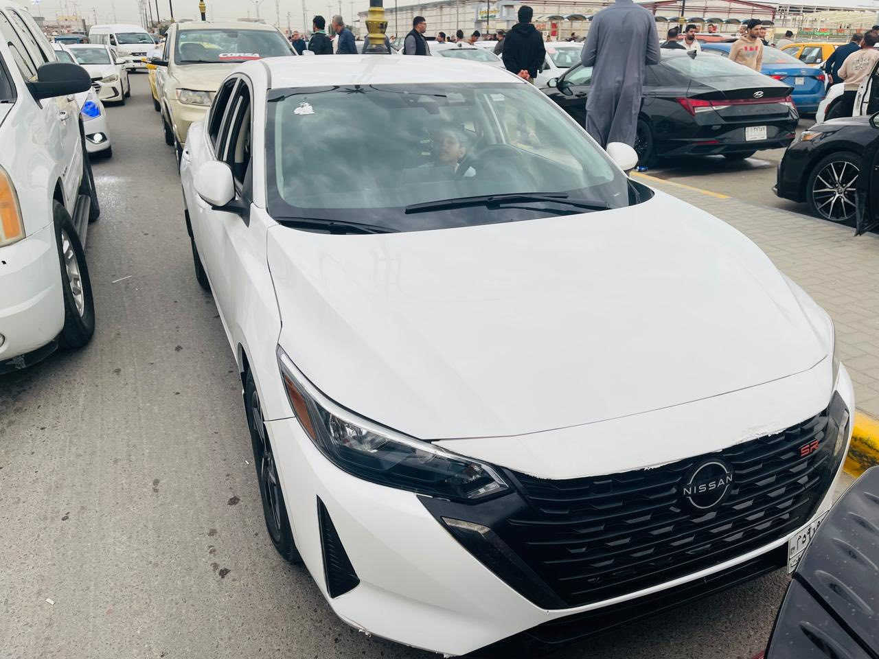 نيسان سنترا 2024 وارد امريكي حادث الضربه موجود بصوره وسياره كلشي ما بيها سياره جديده سعرها 135 مواصفات حساسات رادار امامي فئه SV عنوان البصره الحكيميه رقم 0771 265 9971
