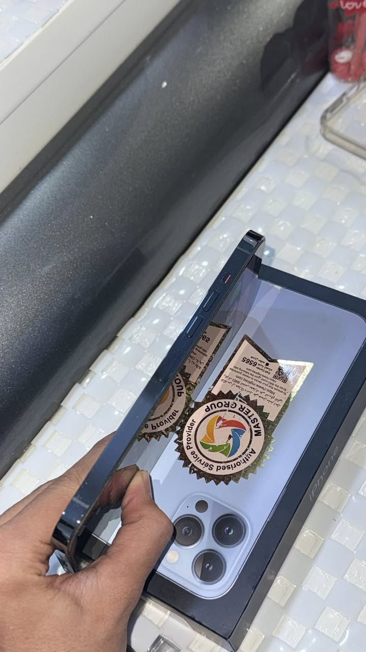 السلام عليكم 13 برو ماكس ذاكره 256 للبيع ماستر جهاز نظيف نظيف بطاريه 79 ممفتوح نهائيا كلشي ممبدل بي ماستر مكاني بغداد السعر 750 وبي مجال  الاستفسار اكثر رقمي  ***********
