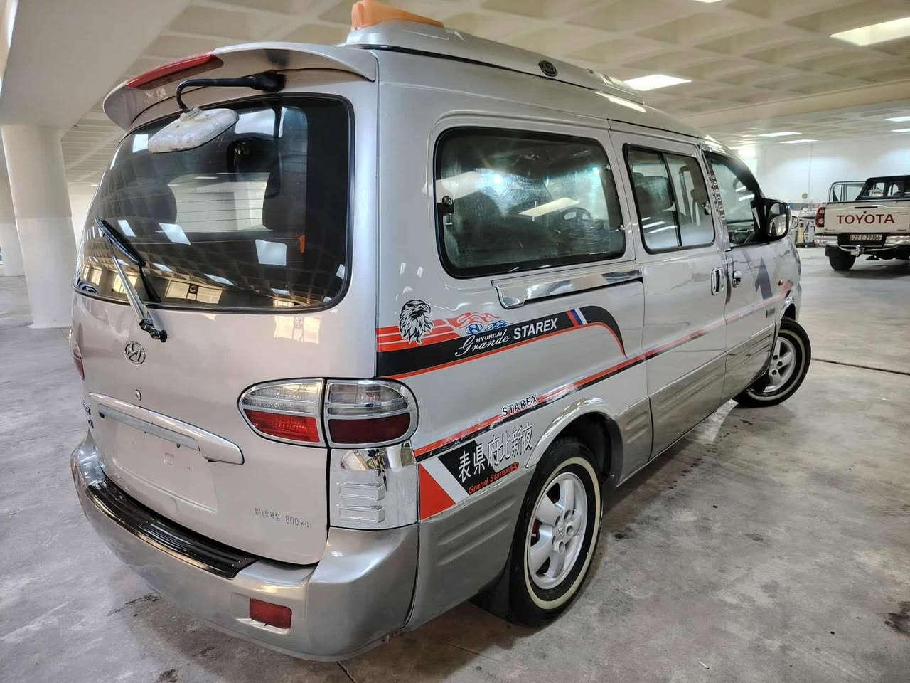 هونداى ستاريكس
موديل ٢٠٠٧

دةعم و ليدراوى نيه 

شاصى بى عةيب

كير مةكينه بةشةرت 

مةكينةى كاز فاره 

تةبريد سارد و گةرم بةشةرت 

سةنةوى پلاستيك بةشةرت حاسيبه و اوليات 

كوشن كاعي  هةموى بةشةرت 

جوانكارى كامل كراوه 

شاشة ايپاد كاميرا 

كارةبايات هةمووى ئيش دةكات بةشةرت
شيون سيارة كفري
نرخ ٦٣$ مجال 

بوو زانيارى زياتر: 

***********
