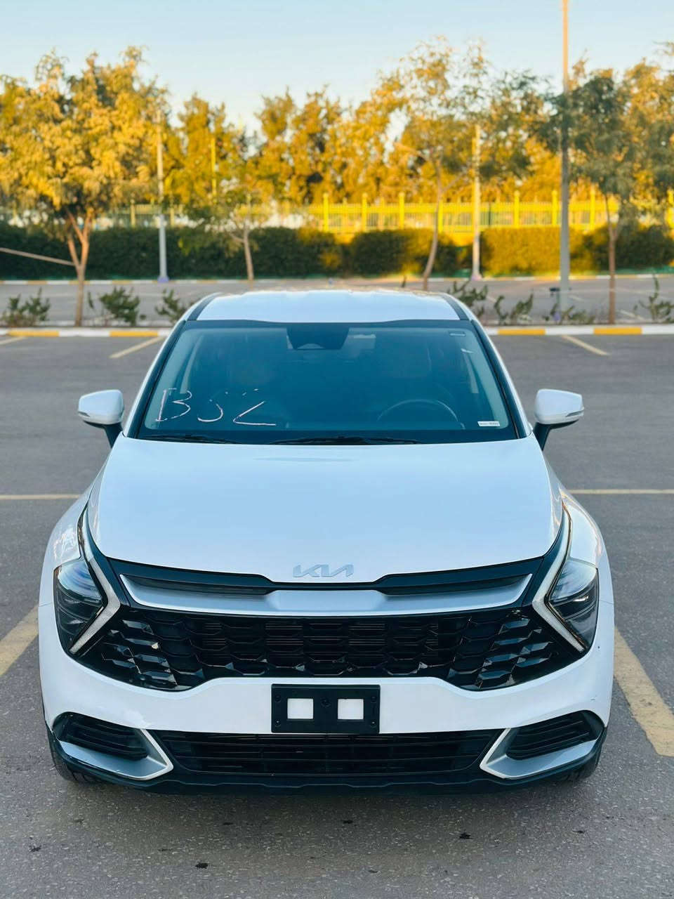 السلام عليكم سبورتج امريكي موديل 25 ماشيه 5 الف فول موصفات عده الفتحه الون ابيض بدون ارباك كفاله من تبديل والصبغ فقط تكحيل وبارد بدون رقم العنوان بابل الاتصال ***********
***********السعر 205
