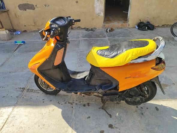 سلام عليكم.فراشه للبيع جاهزه بيها مكينه رمبه...تقص باتري فقط السعر 300 وبيه مجال  ،،،مكاني قلعه سكر 
***********
