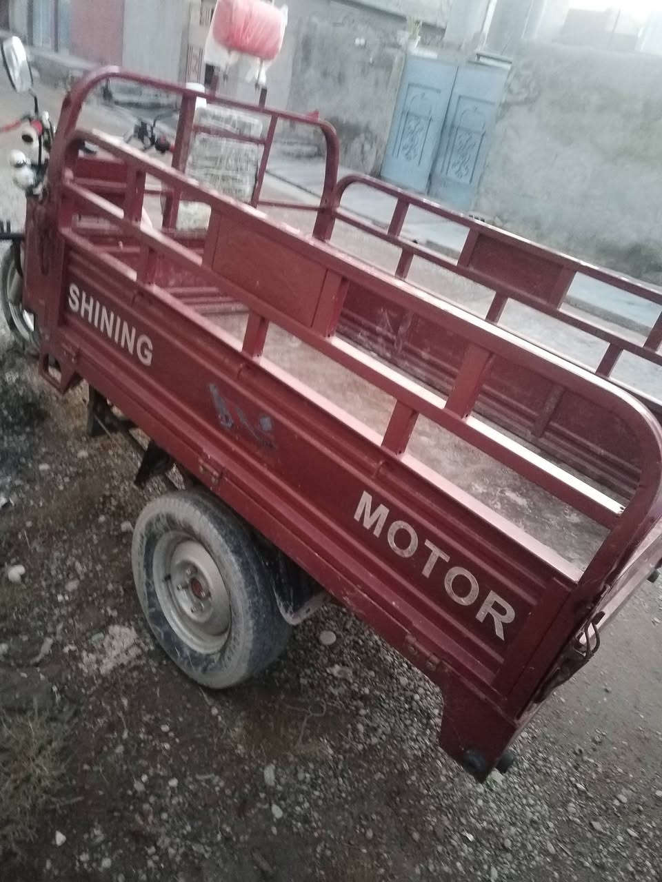 للبيع ستوتات عدد2 الاحمرموديل 22 الاسود موديل 21 مكفولات اوراق كامله مكاني طوزخورماتو الشراي يتصل ***********
