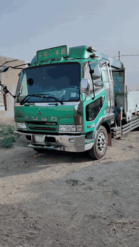 سلام عليكم كرين فوزه موديل 99 كرين سلايتين ماناقصه أي شي الشاصي كفاله عامه والمكينه صالي 30يوم من جفتته نعمه خير من الله سعر الكرين 225 بيه مجال للطيبين رقم موبايلي*********** مكان ناصريه مداور ثاني يوم
