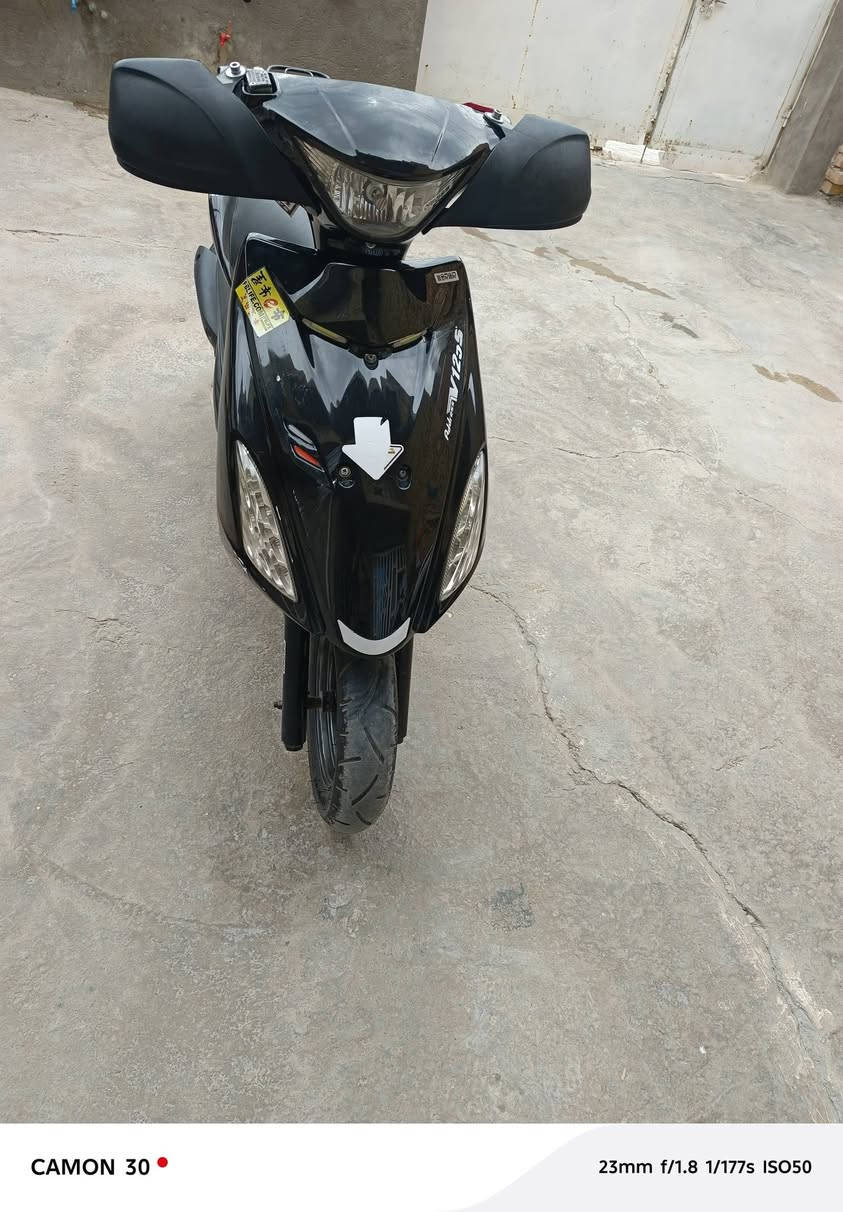 السلام عليكم ادرس ياباني للبيع
مكفوله من كلشي حلوه وجديده الشراي يتصل ***********
