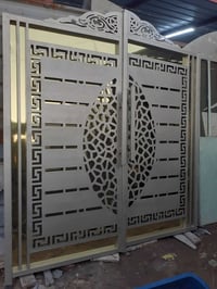 باب خارجي السعر ٢٢٥ بغداد الحسينيه الهاتف٠٧٧١٦٠١٧٠٣٨ يوجد توصيل