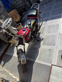 دراجه جودنه للبيع سعر 300 وبيه مجال اوارق كامله 07711910311