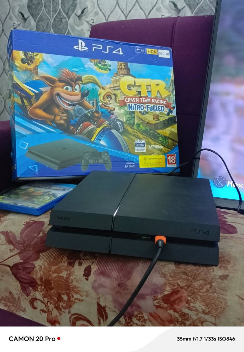 السلام عليكم شباب وصلني هذا البلي فور فات نص تيره وياه يدتين ثنينهن اصليات وياه ضني لعبتين شباب قيمو بل يرضي الله عنواني بغداد العبيدي رقم ***********
